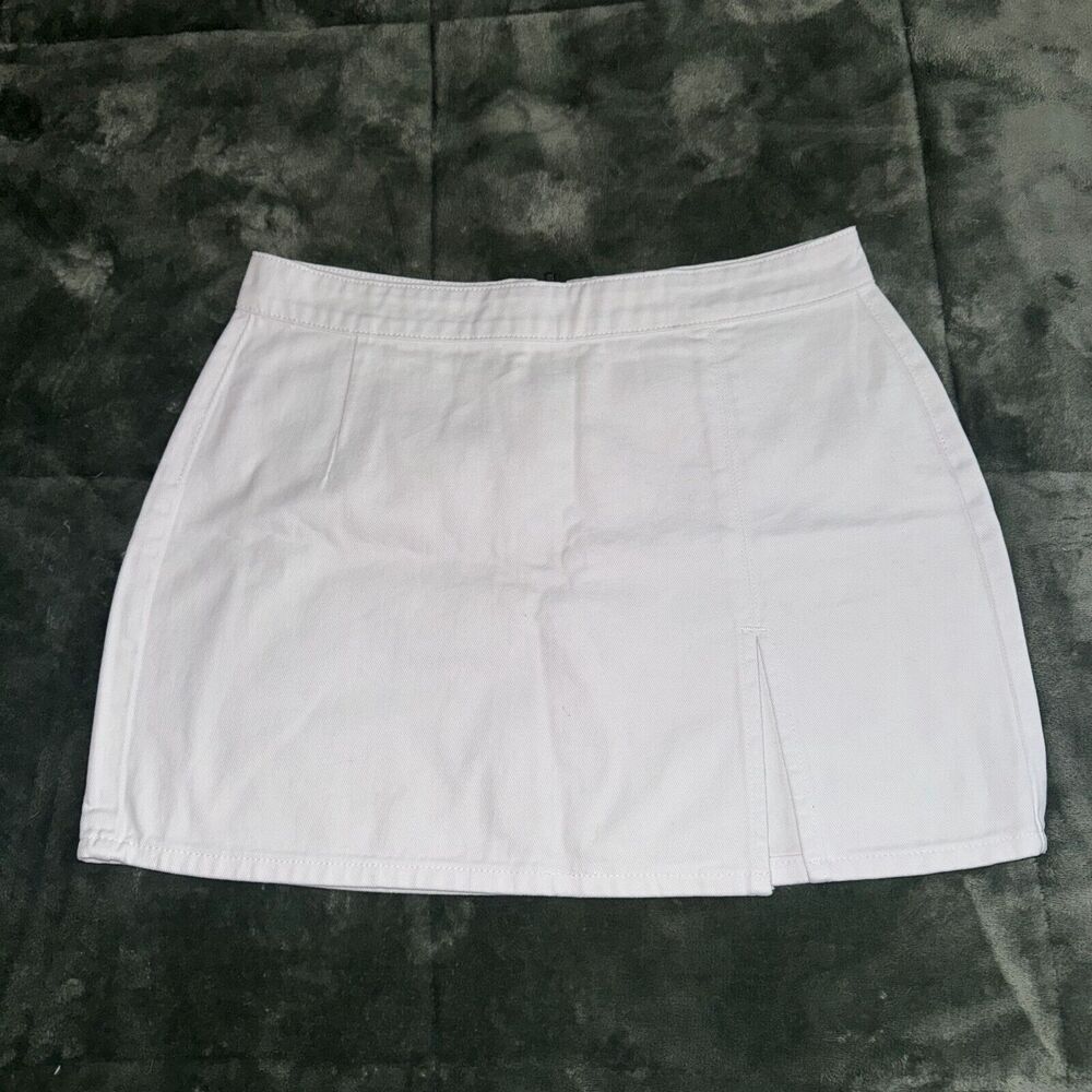 Lioness Mini Skirt Women's XL White Cotton Classic Pleated Back Slit‎ Zip-Fly